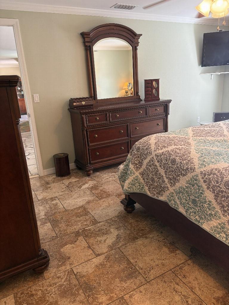 MANORS OF FOREST LAKES THE - Residential