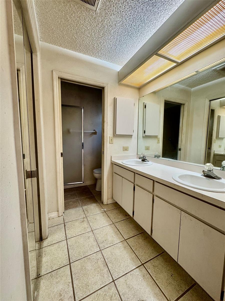 CYPRESS POINT - Residential