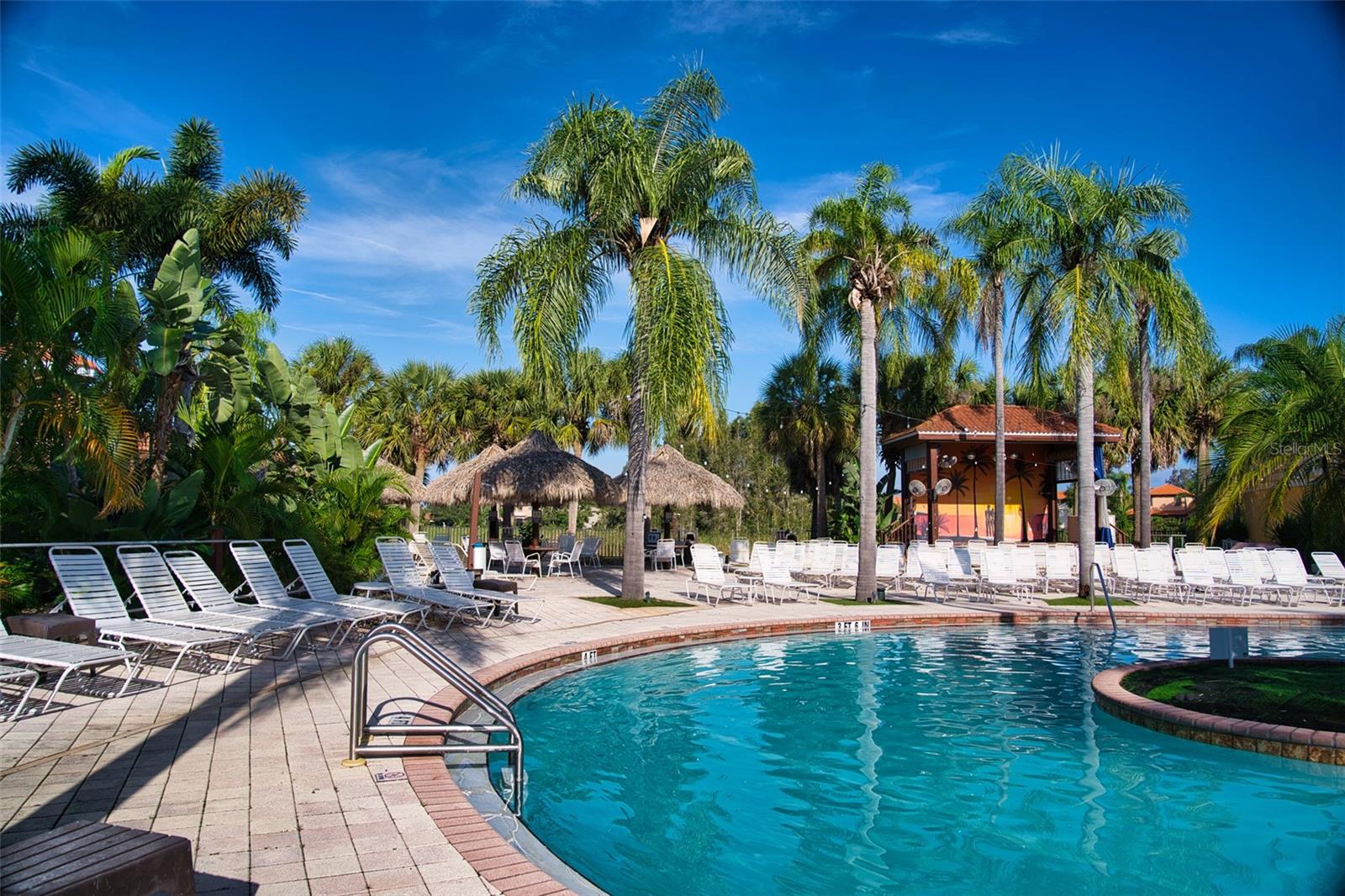 CALIENTE APTS CONDO - Residential