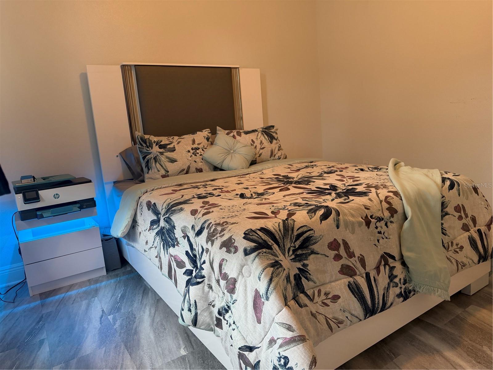 CALIENTE APTS CONDO - Residential