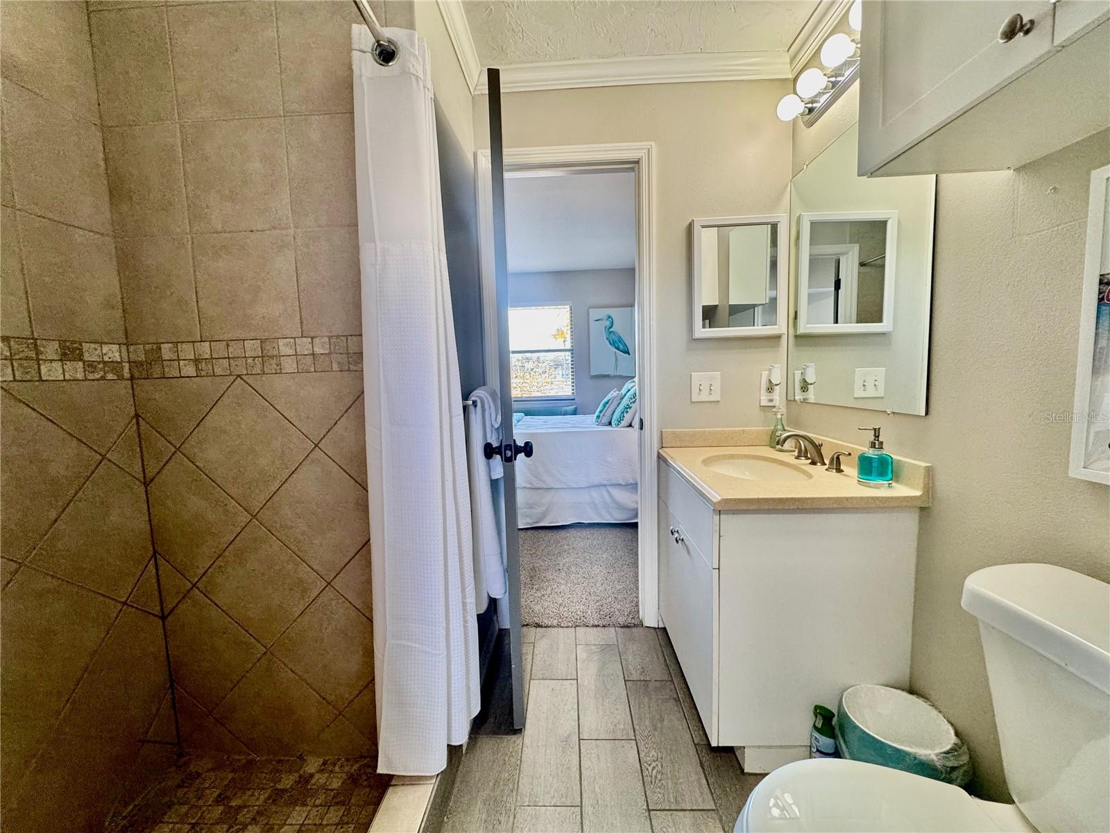 ROTONDA WEST OAKLAND HILLS - Residential