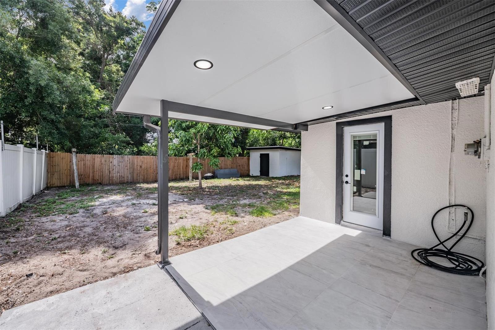 VILLAGE GREEN SUB - Residential