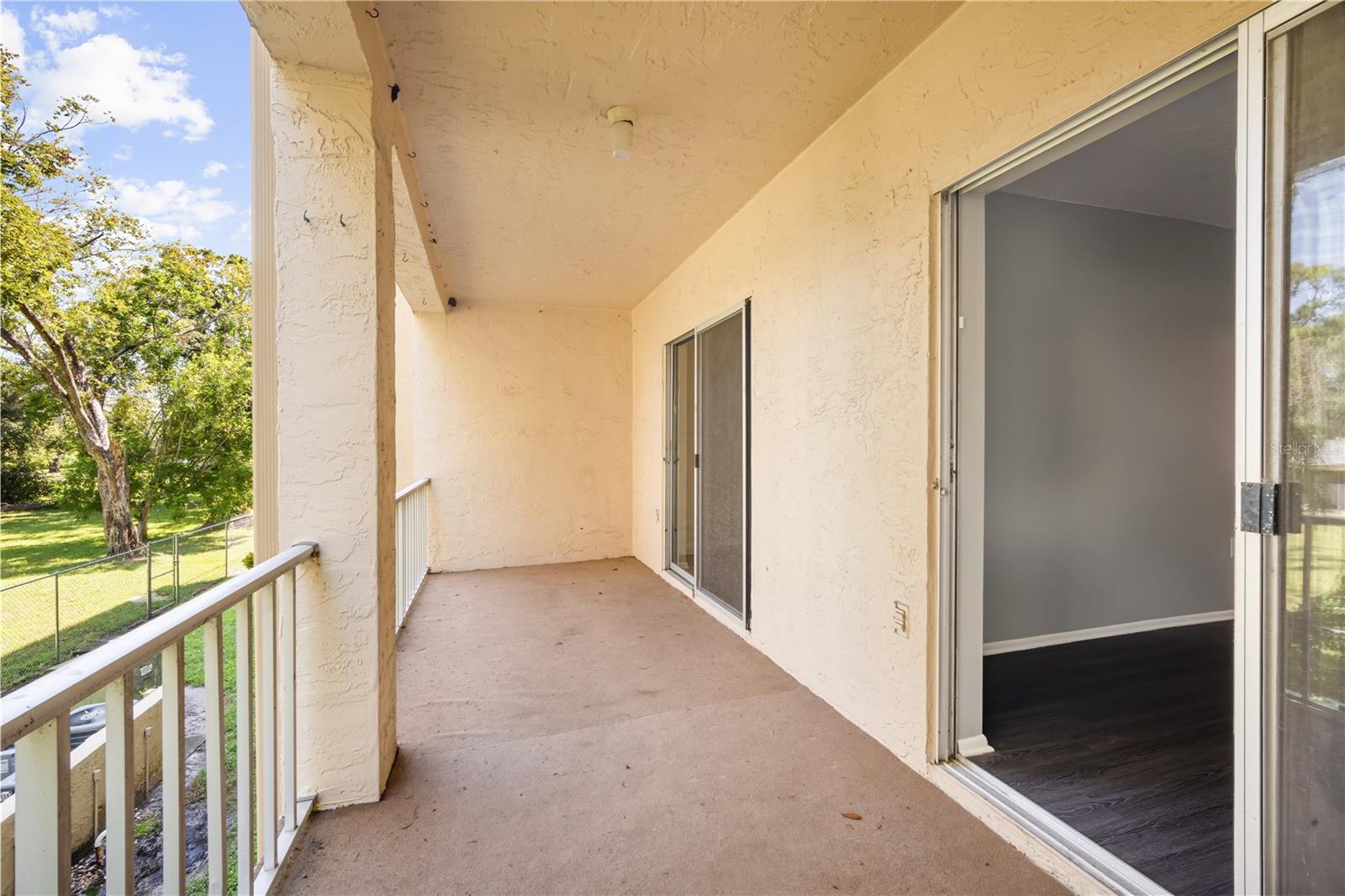 BAYSHORE ON THE LAKE APTS II SEC 3 - Residential Lease