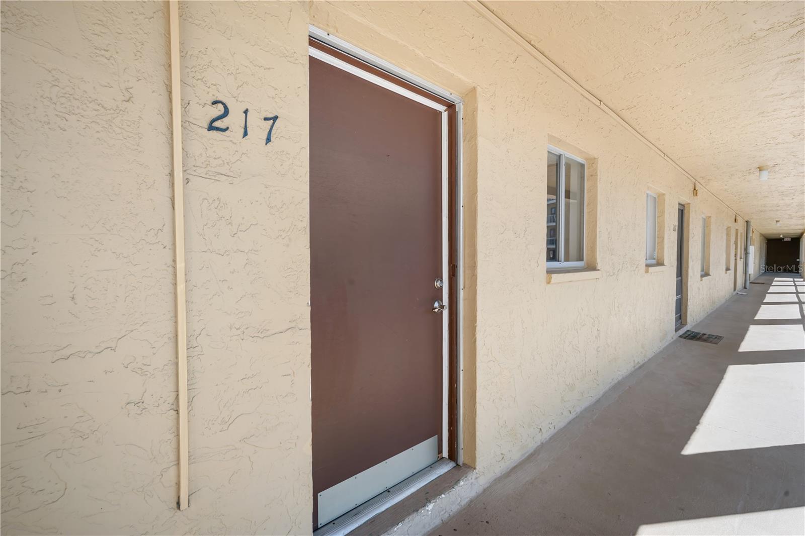 BAYSHORE ON THE LAKE APTS II SEC 3 - Residential Lease