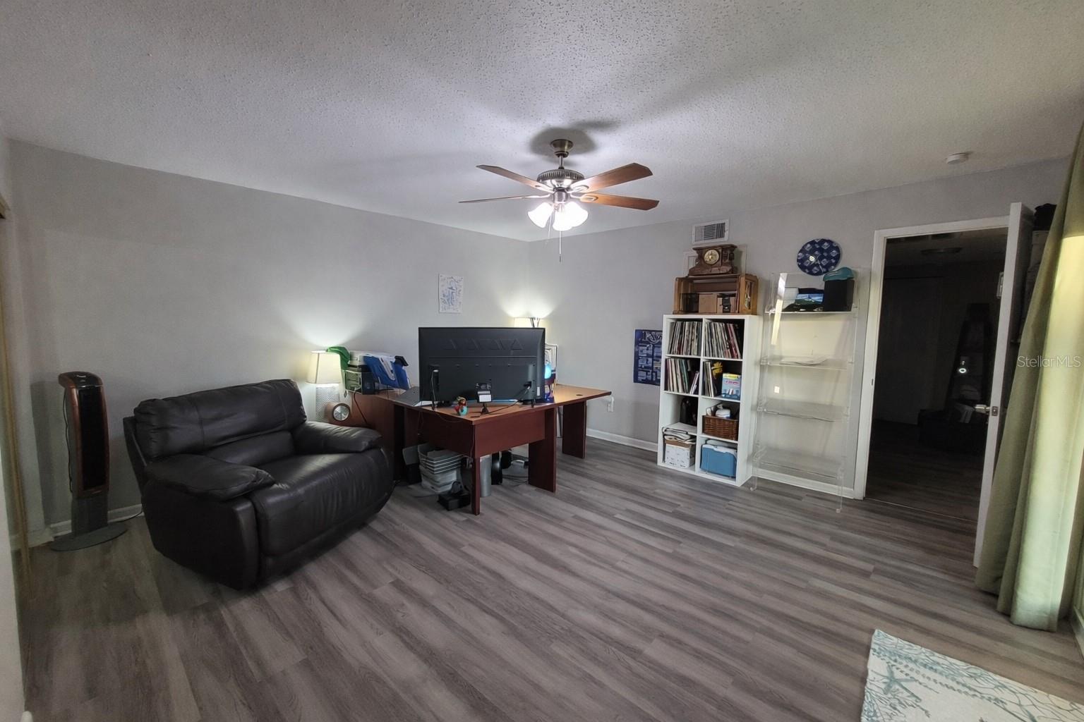 CLEARWATER COVE - Residential