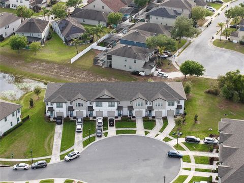 1542 DISCOVERY STREET DAVENPORT FL 33896