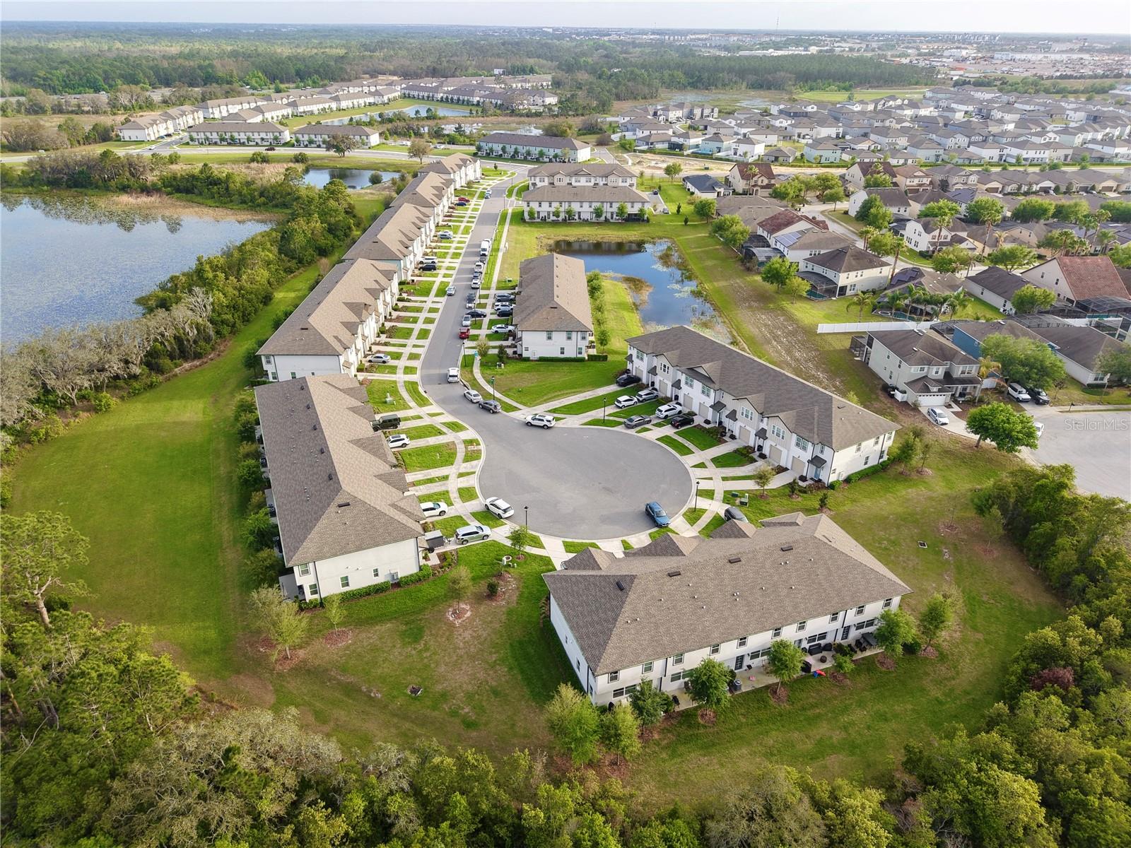 FESTIVAL PH 4 - Residential