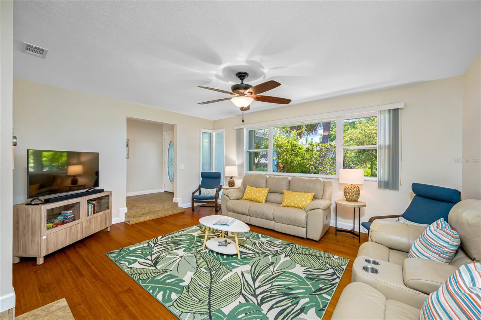 HARBOR HILLS 1ST ADD - Residential