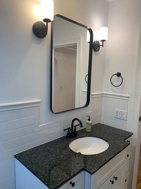 DAVIS ISLANDS PB10 PG52 TO 57 - Residential Lease