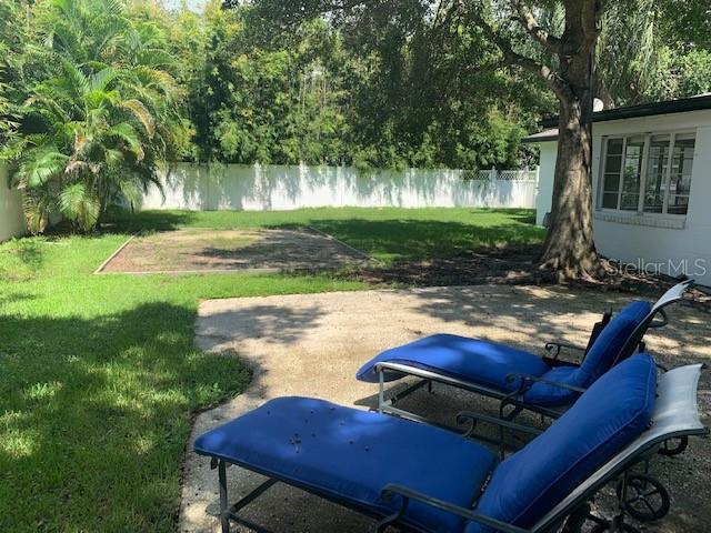 DAVIS ISLANDS PB10 PG52 TO 57 - Residential Lease