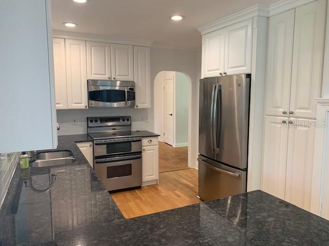 DAVIS ISLANDS PB10 PG52 TO 57 - Residential Lease