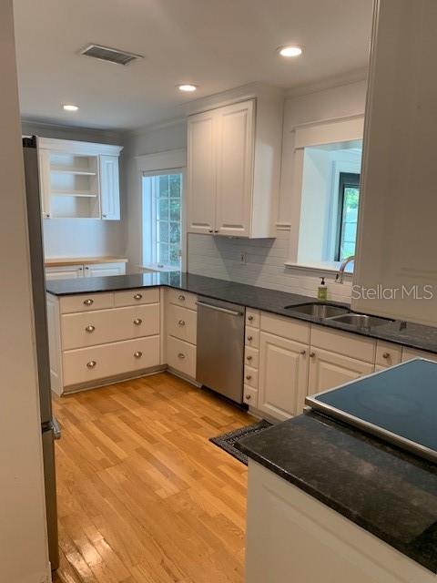 DAVIS ISLANDS PB10 PG52 TO 57 - Residential Lease