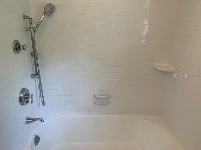 DAVIS ISLANDS PB10 PG52 TO 57 - Residential Lease