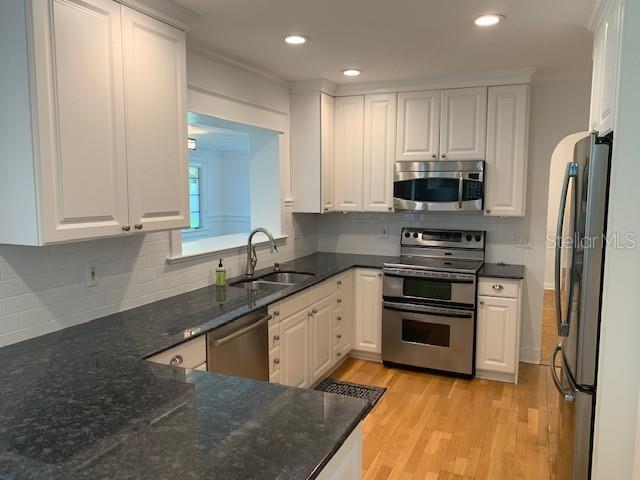 DAVIS ISLANDS PB10 PG52 TO 57 - Residential Lease