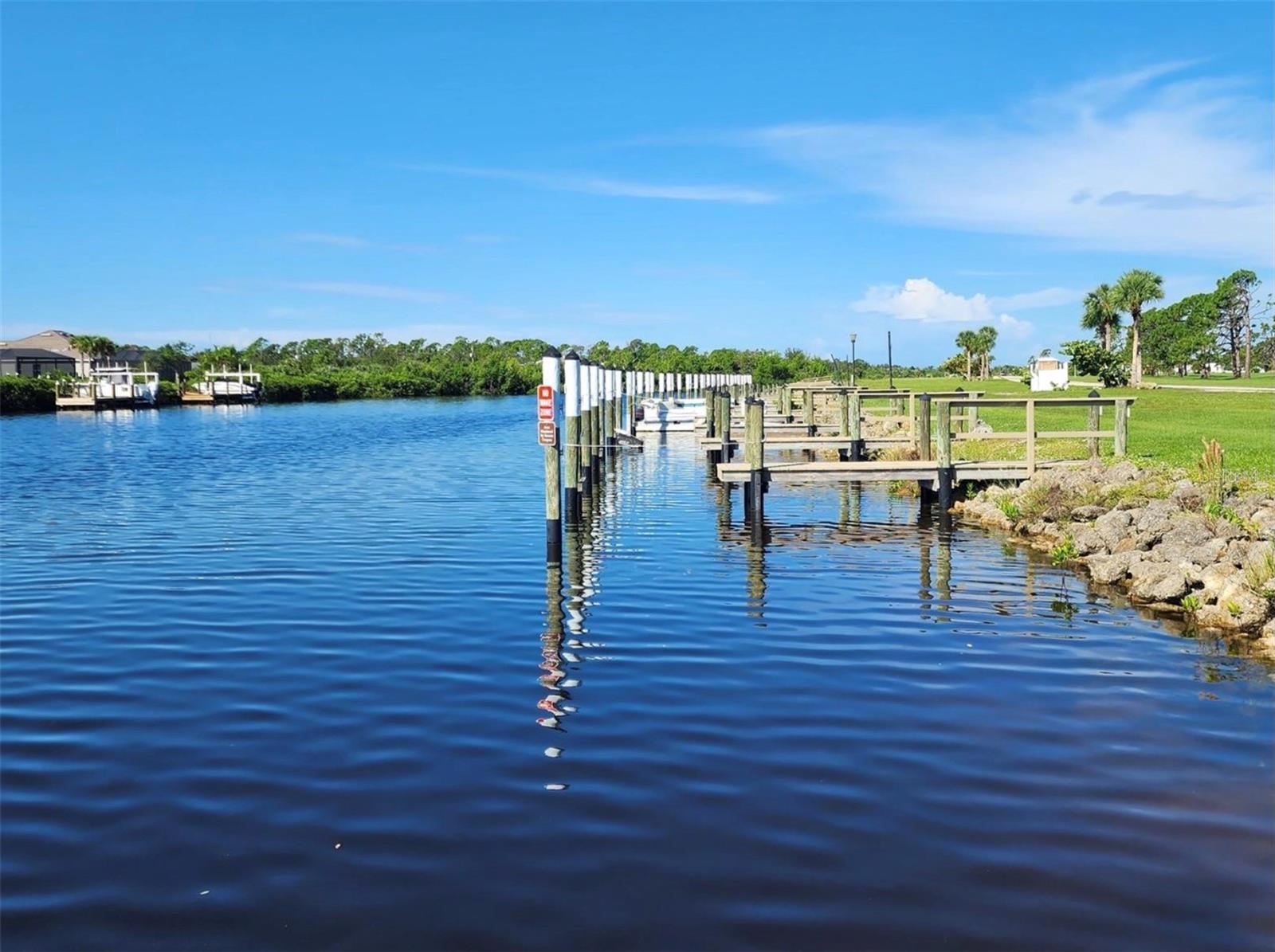 VILLAGE HOLIDAY LAKE - Land