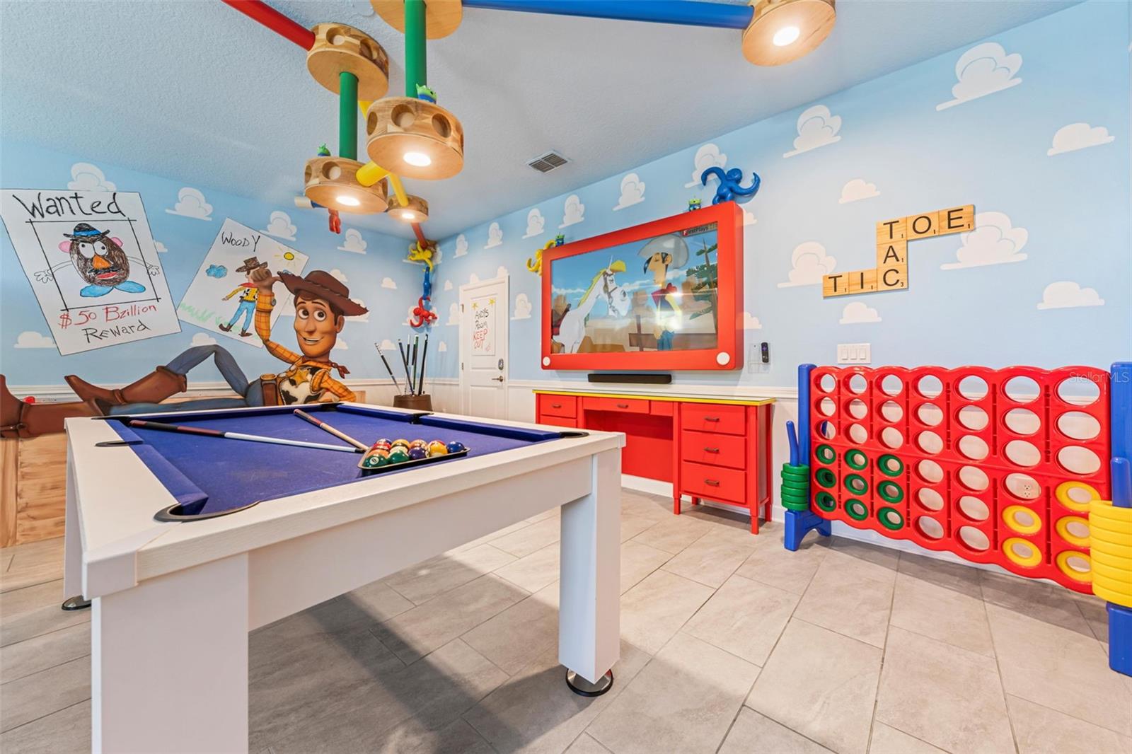 COVE AT STOREY LAKE II - Residential