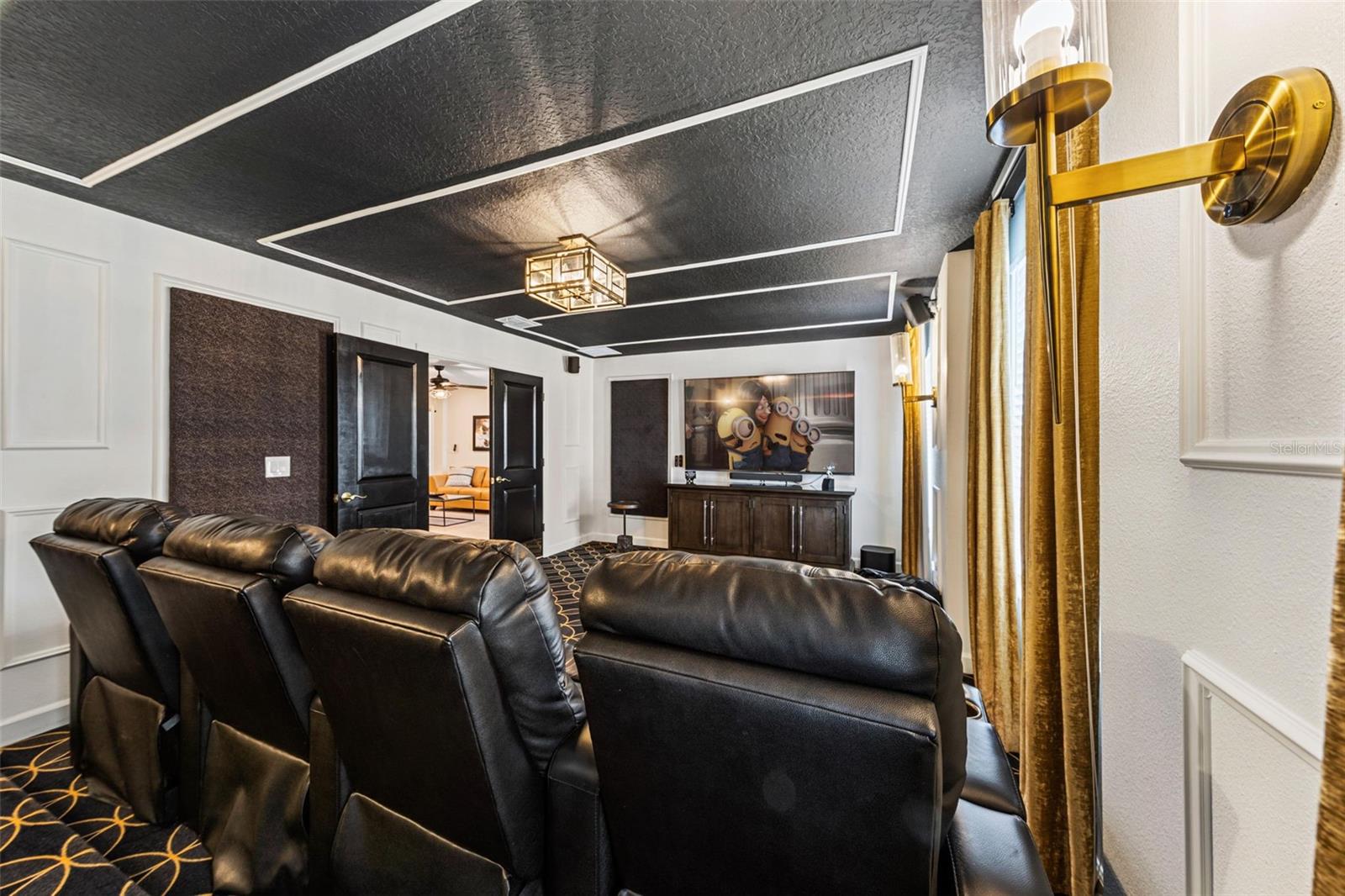 COVE AT STOREY LAKE II - Residential