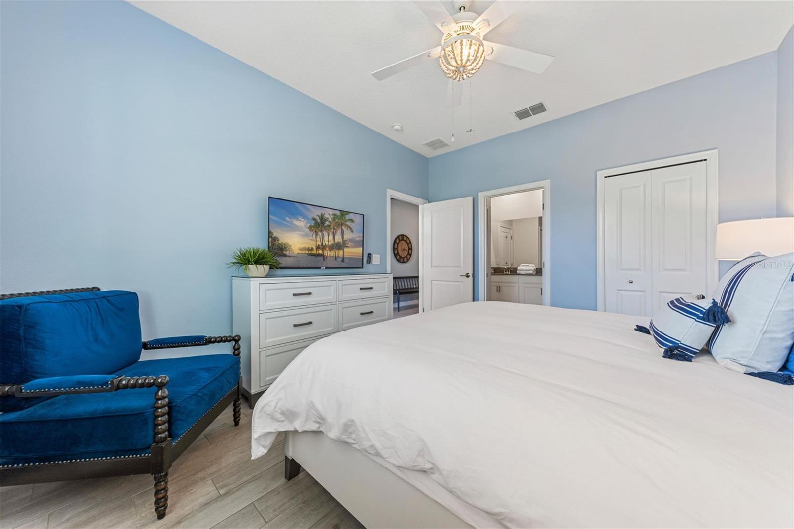 COVE AT STOREY LAKE II - Residential