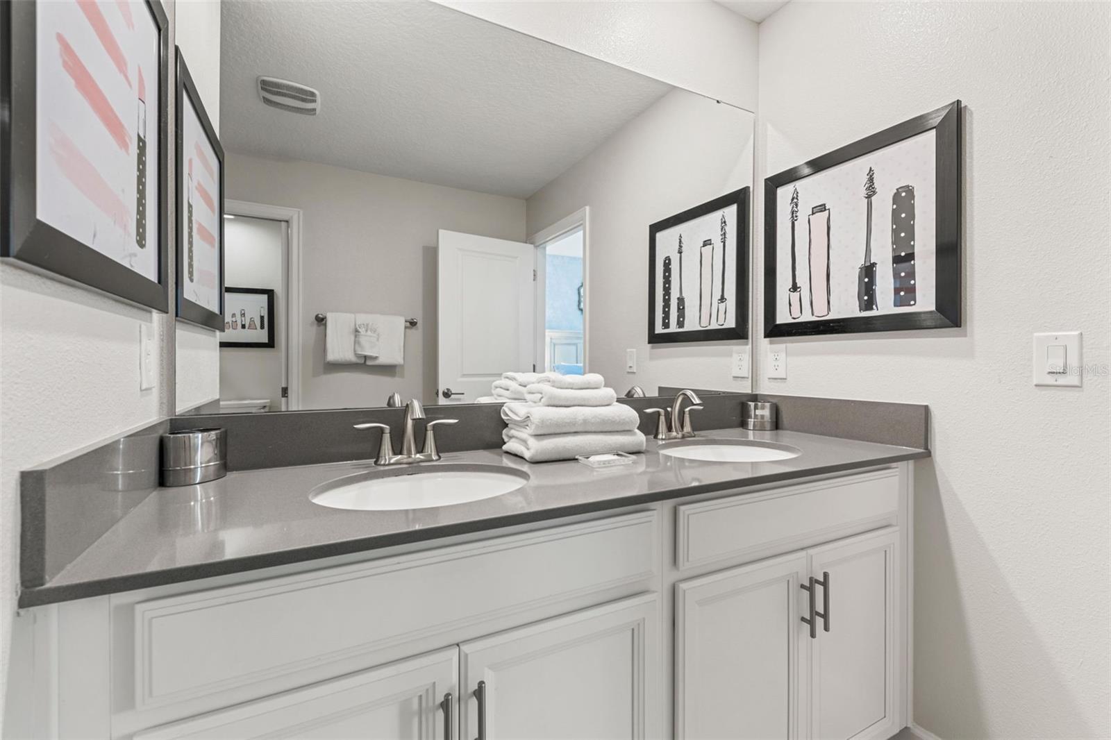 COVE AT STOREY LAKE II - Residential