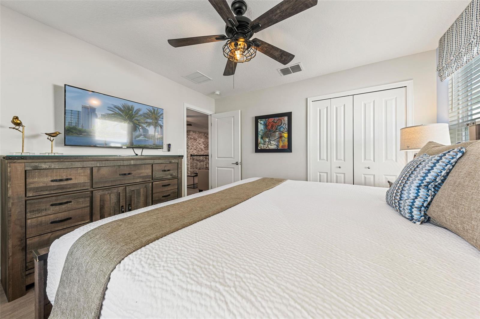 COVE AT STOREY LAKE II - Residential