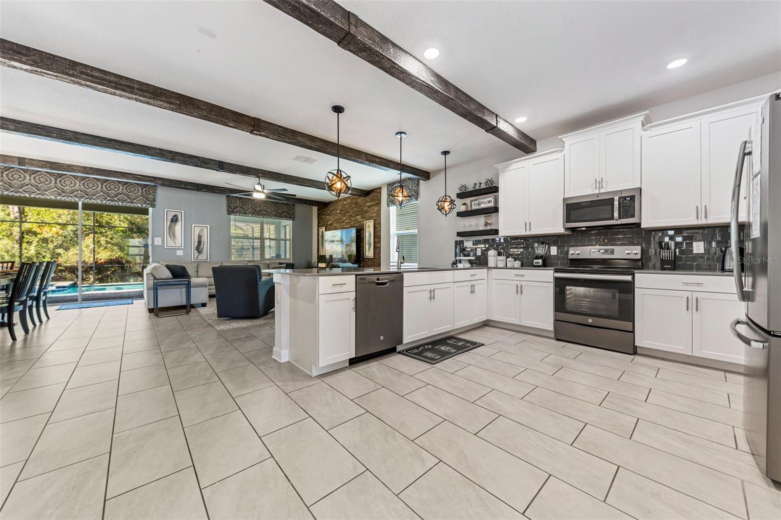 COVE AT STOREY LAKE II - Residential