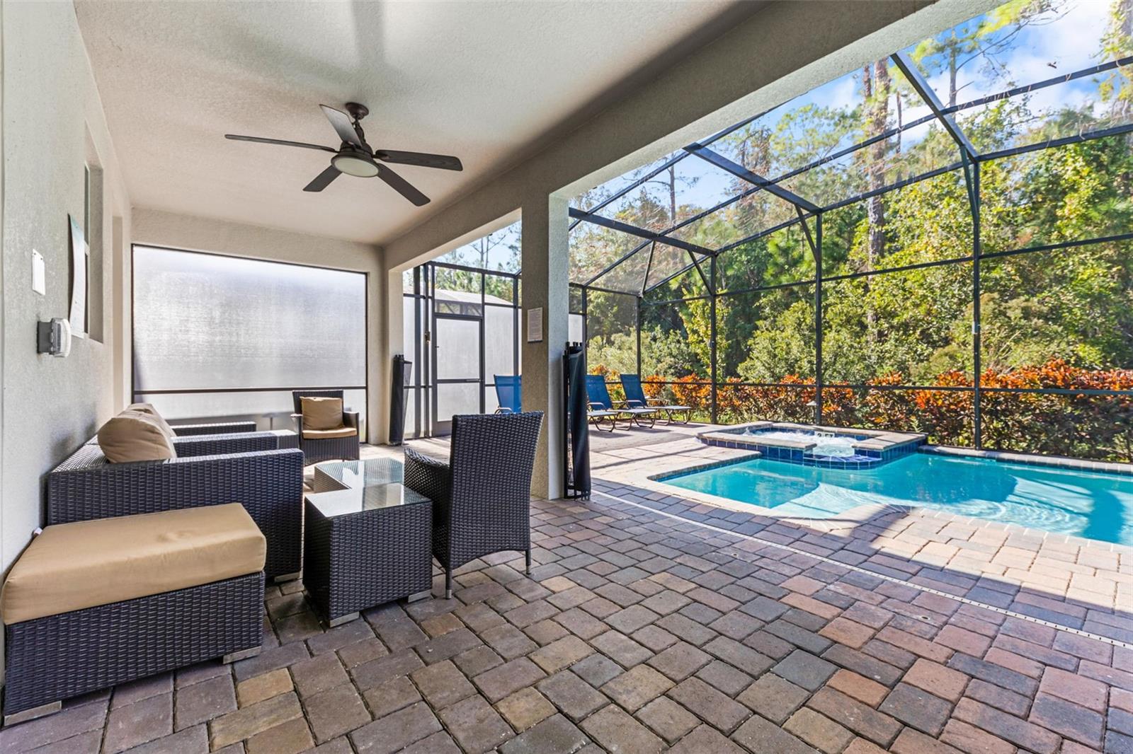 COVE AT STOREY LAKE II - Residential