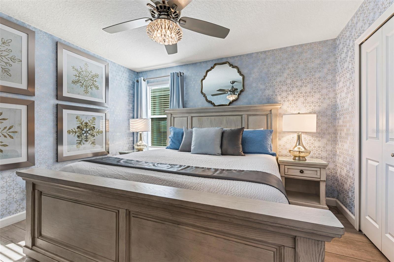 COVE AT STOREY LAKE II - Residential