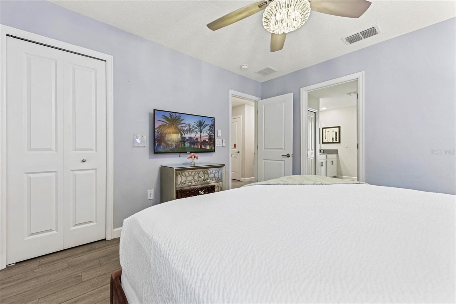 COVE AT STOREY LAKE II - Residential