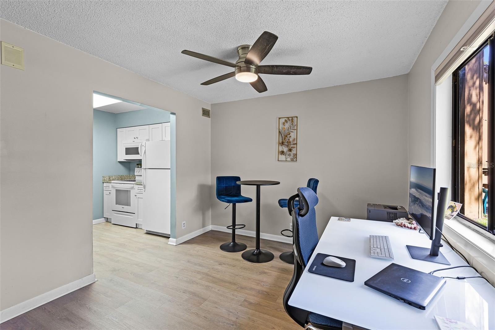 CROWN OAKS 1ST ADD - Residential