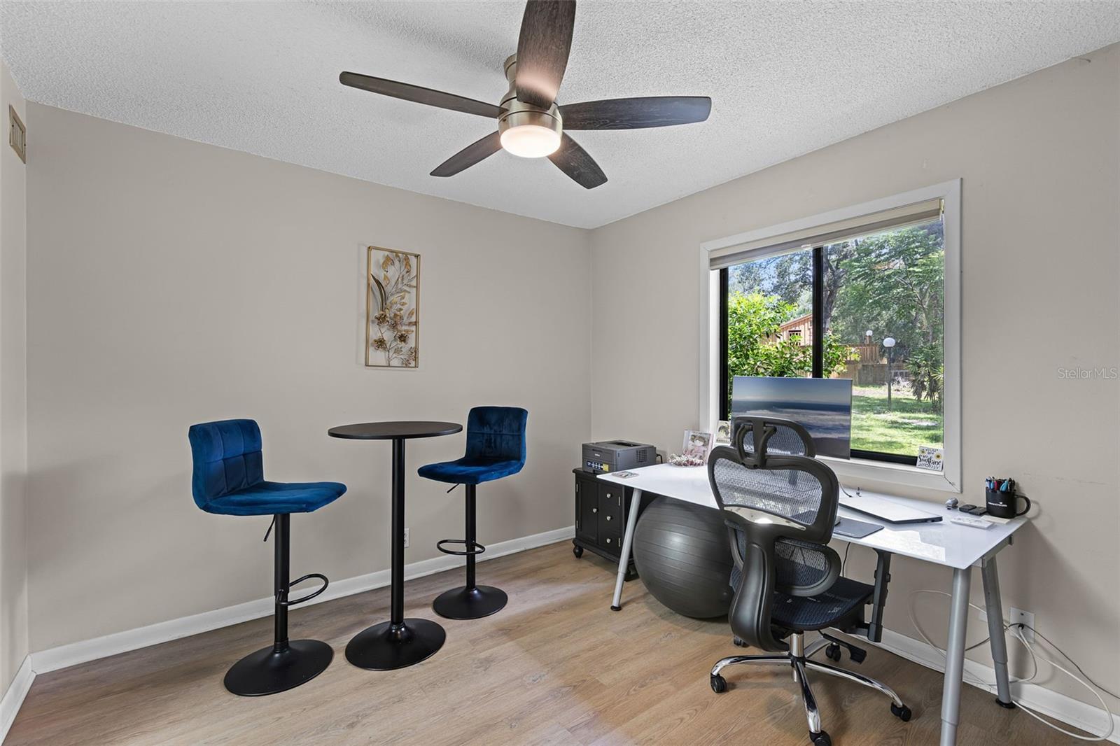 CROWN OAKS 1ST ADD - Residential