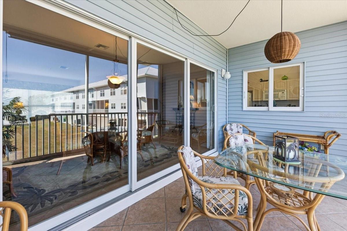 TOWNHOMES/CAPE HAZE - Residential