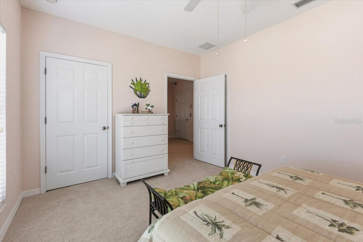 TOWNHOMES/CAPE HAZE - Residential