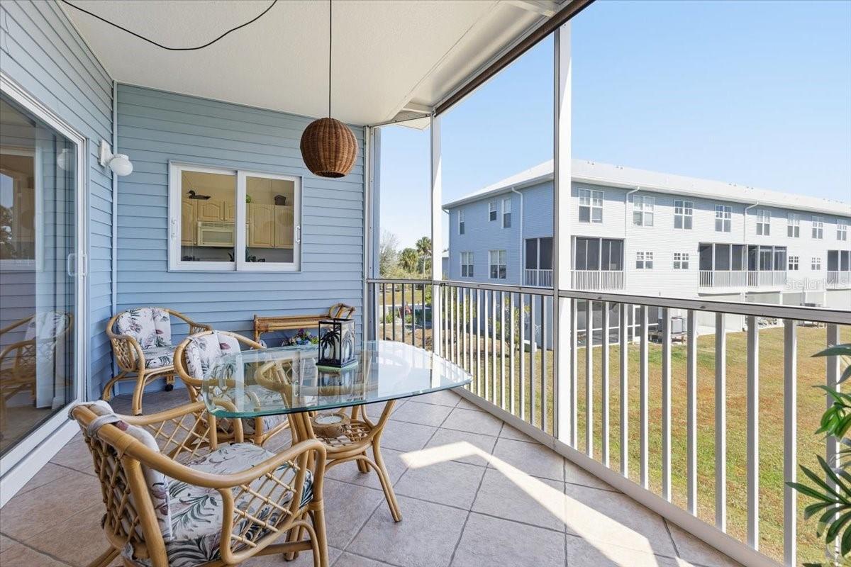 TOWNHOMES/CAPE HAZE - Residential