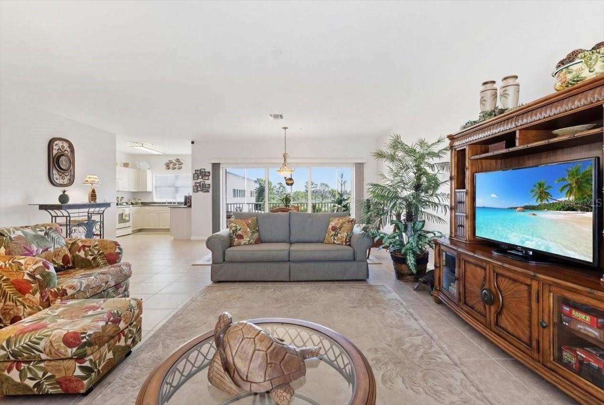 TOWNHOMES/CAPE HAZE - Residential