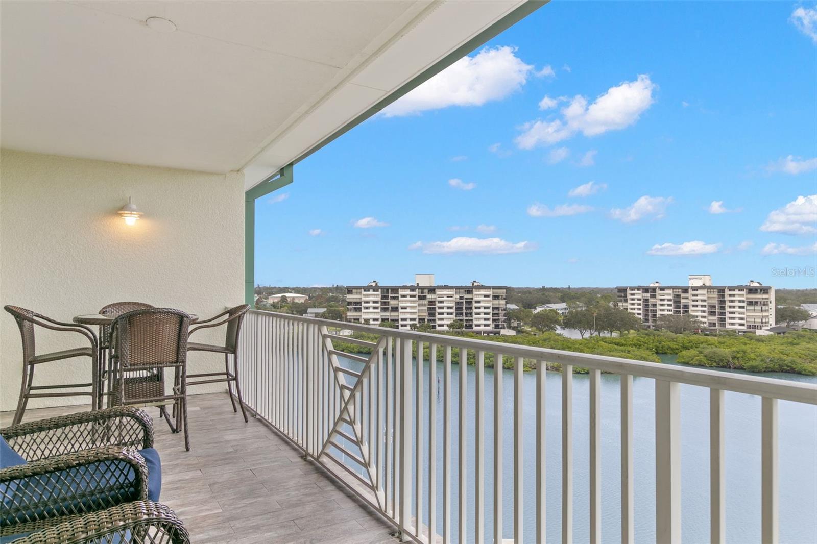 HARBOURSIDE AT MARKER 33 VACATION CONDO - Residential