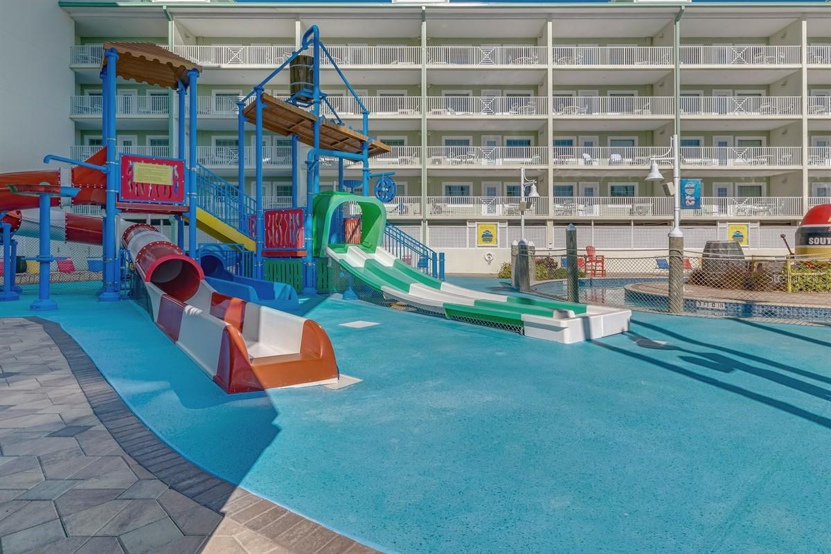 HARBOURSIDE AT MARKER 33 VACATION CONDO - Residential