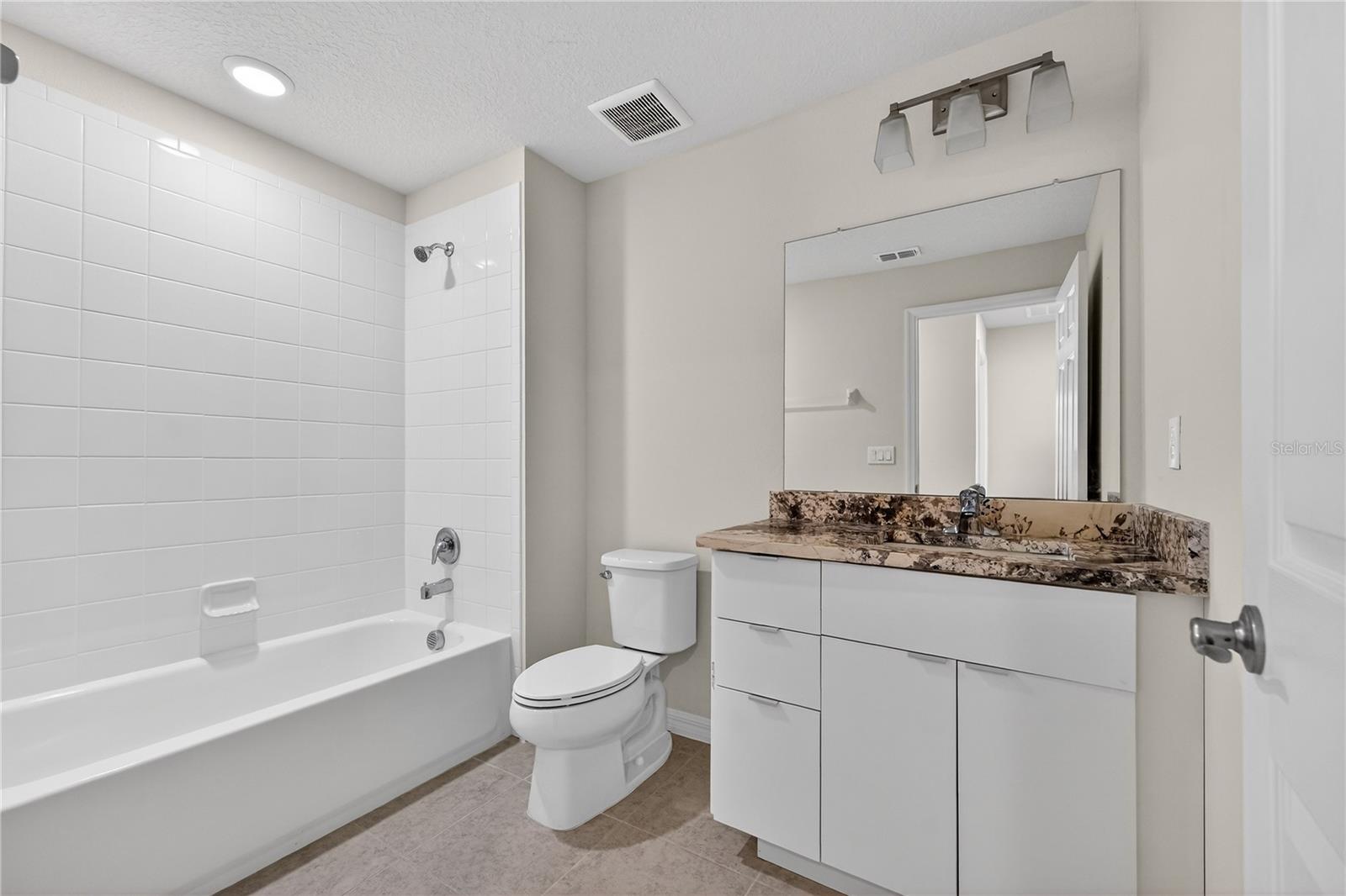 HOLLYGROVE VILLAGE - Residential