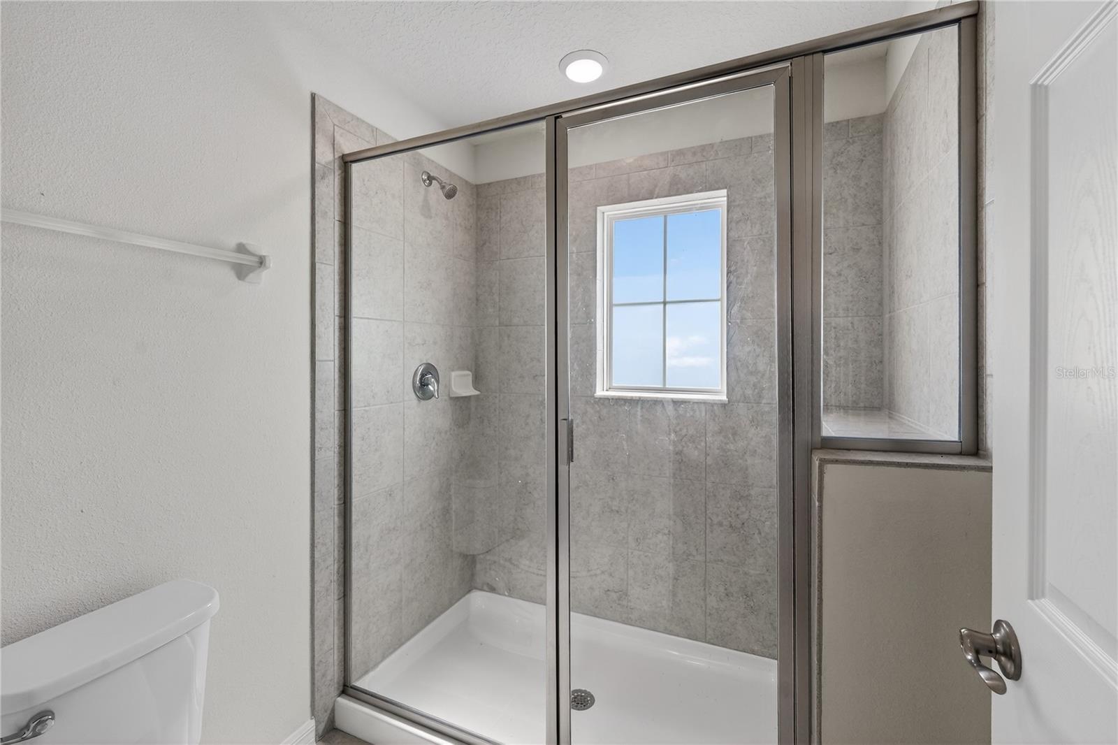 HOLLYGROVE VILLAGE - Residential