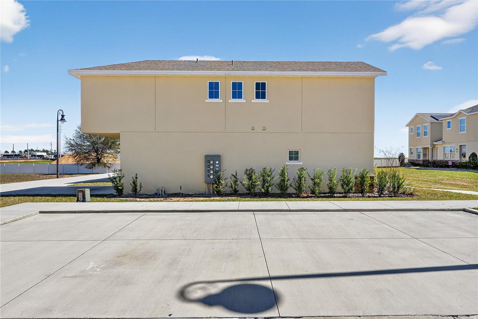 HOLLYGROVE VILLAGE - Residential