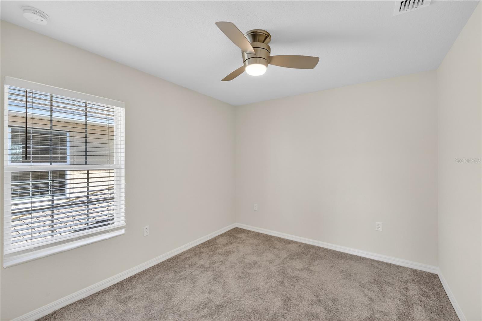 HOLLYGROVE VILLAGE - Residential