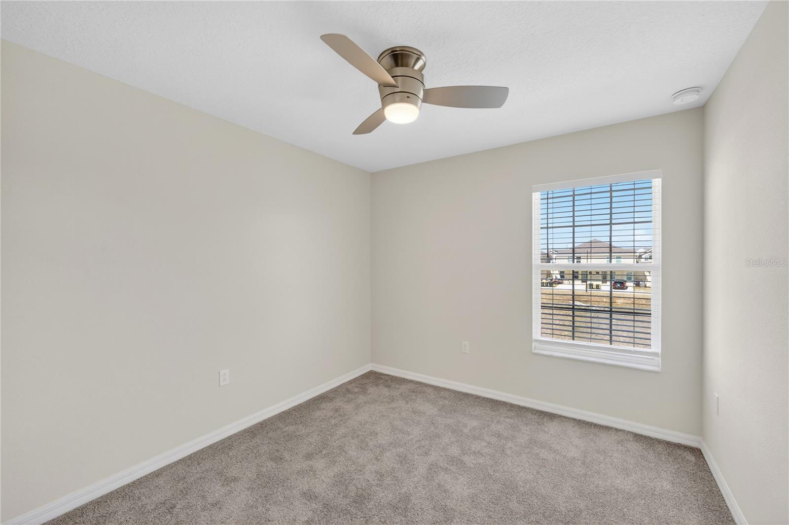 HOLLYGROVE VILLAGE - Residential