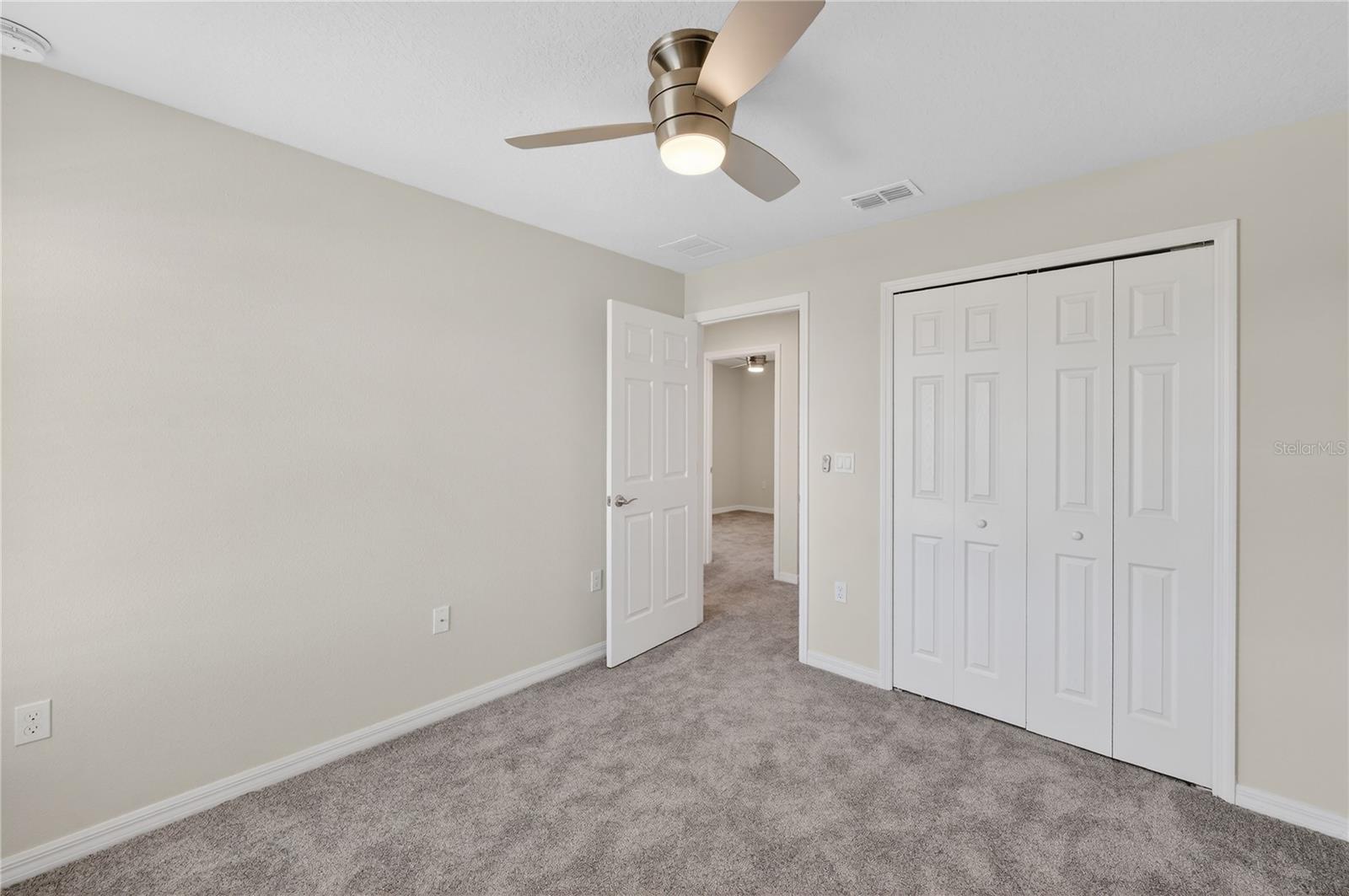 HOLLYGROVE VILLAGE - Residential