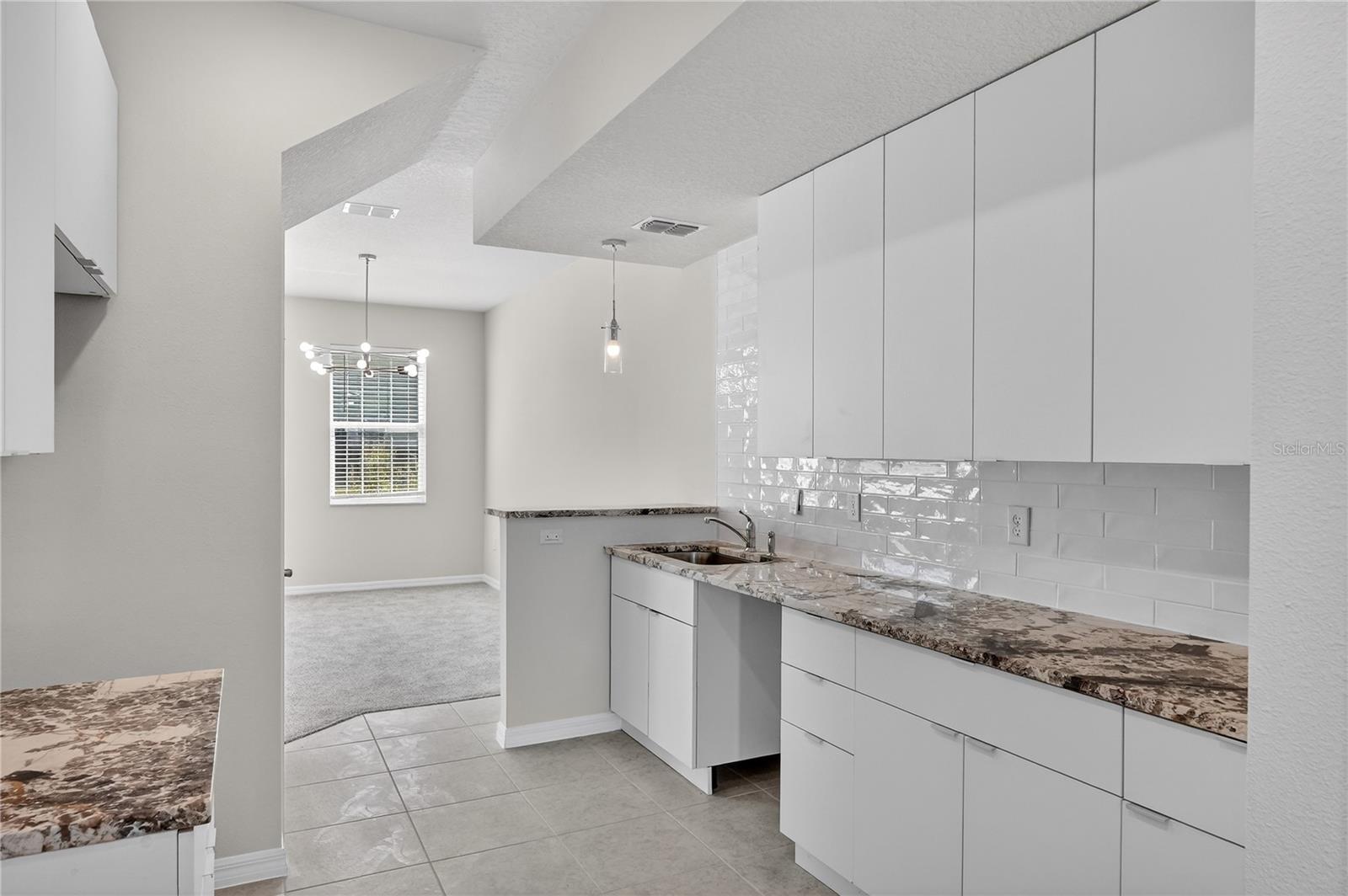 HOLLYGROVE VILLAGE - Residential