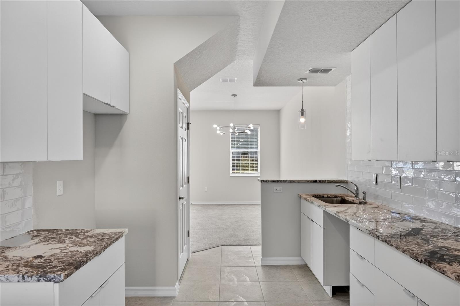 HOLLYGROVE VILLAGE - Residential