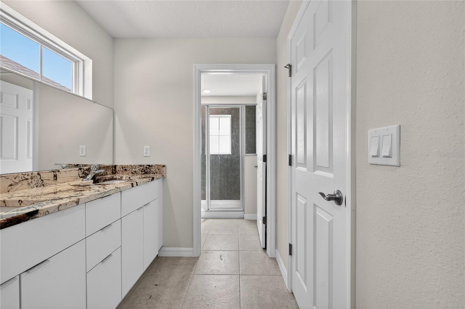 HOLLYGROVE VILLAGE - Residential