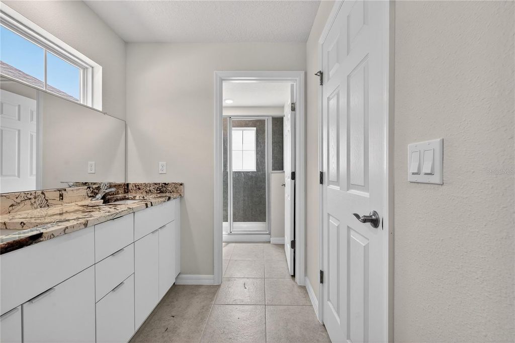 Photo of 172 Holly Village Drive, Davenport, FL 33837 (MLS # V4948146)