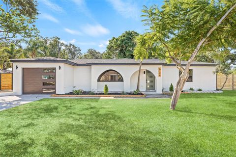 6196 44TH AVENUE N KENNETH CITY FL 33709