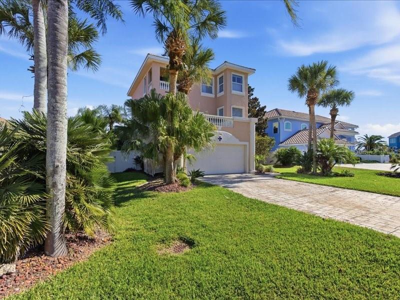 121 COQUINA KEY DRIVE