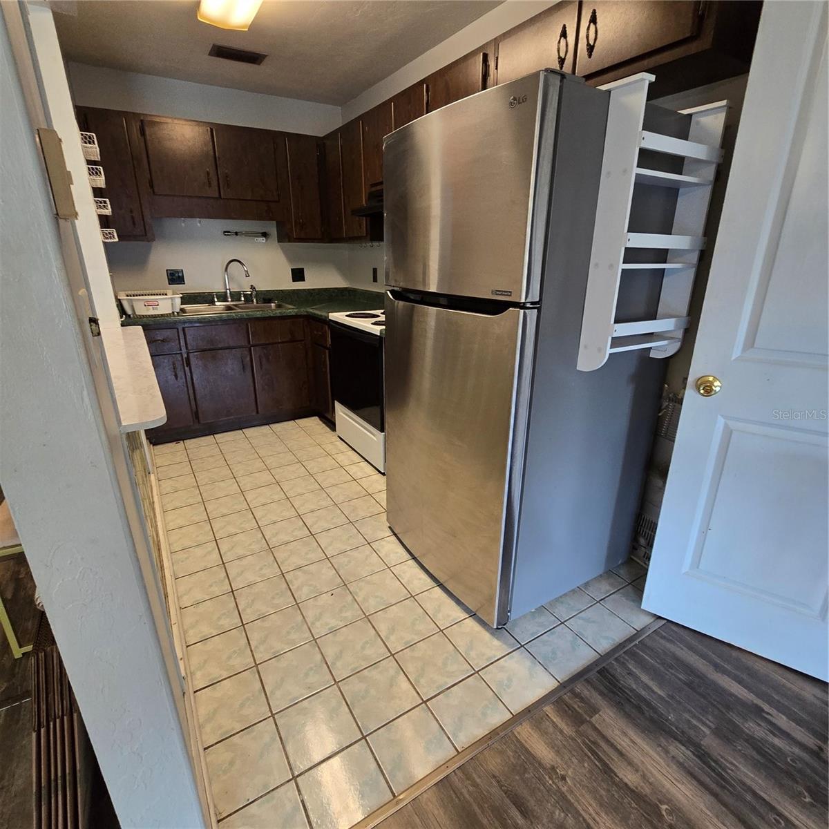 701 NW 24TH AVENUE