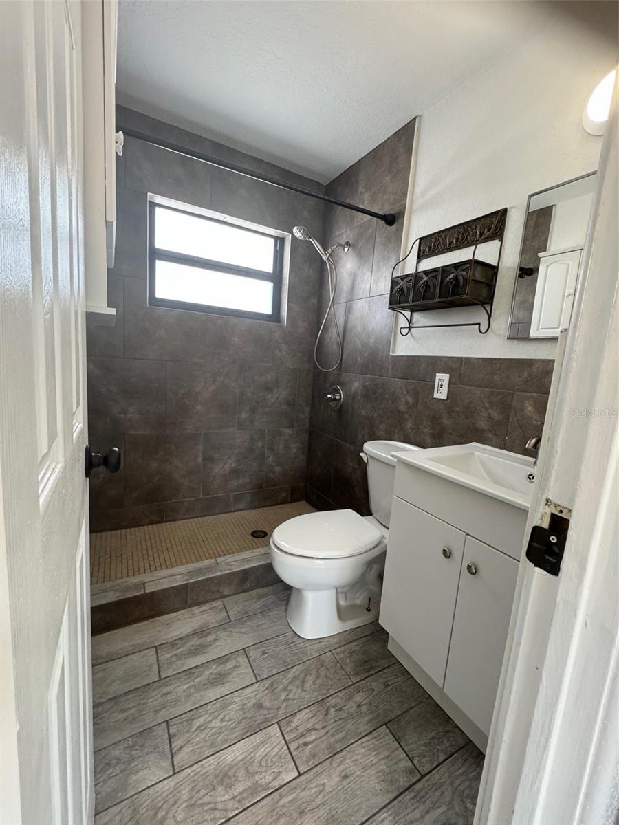 KENILWORTH - Residential Lease